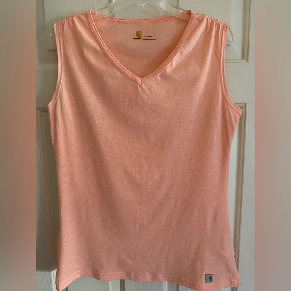Carhartt Women's V-Neck Tank Top - Light Peach. Size Large. Great Condition!